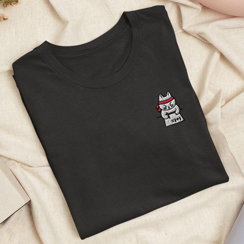 Math Prodigy Cat Besticktes T-Shirt Leichte Baumwolle, Unisex-Passform von TofuTigerStudio
