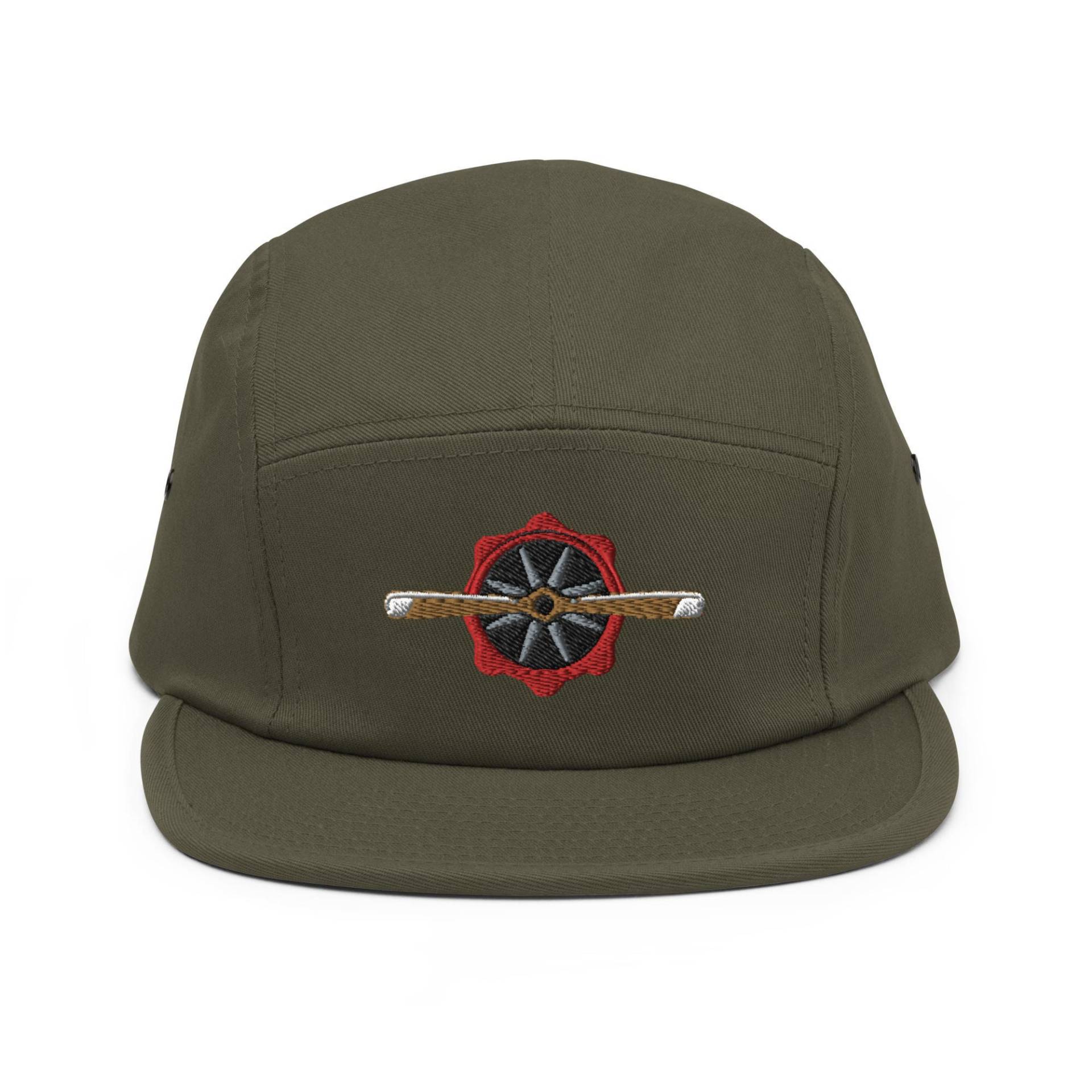 Alte Kolbenmaschine Propellerflugzeuge Bestickte 5-Panel-Camper-Cap Aus Reiner Baumwolle, Bequeme Passform in Verschiedenen Farben von TofuTigerStudio