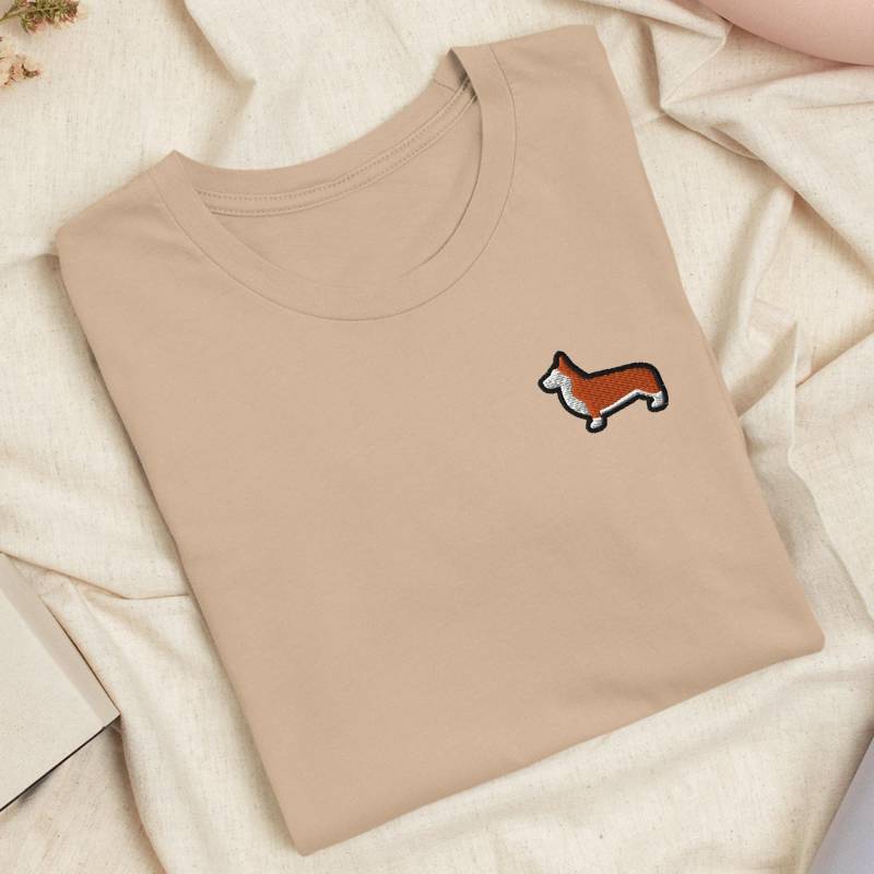Pembroke Welsh Corgis Besticktes T-Shirt Leichte Baumwolle, Unisex-Passform von TofuTigerStudio