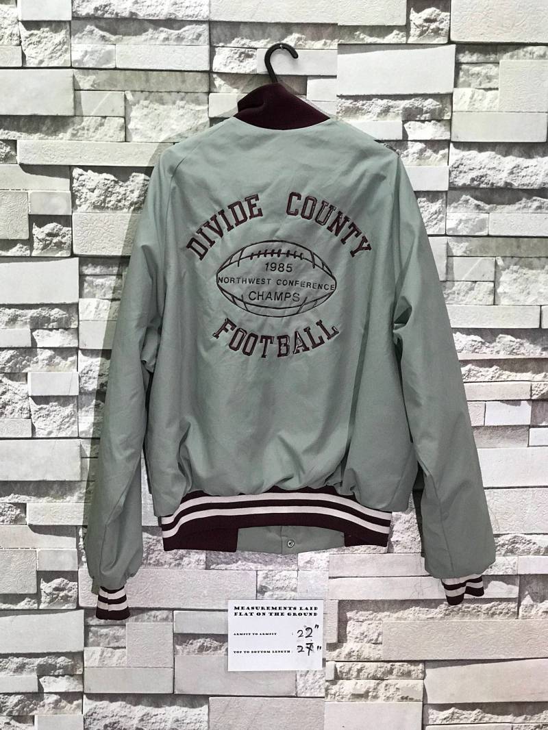 Vintage 80Er Jahre Majestic Divide County Football Bomber Jacke Made in Usa Größe Medium M/stadium von TokMungVintage
