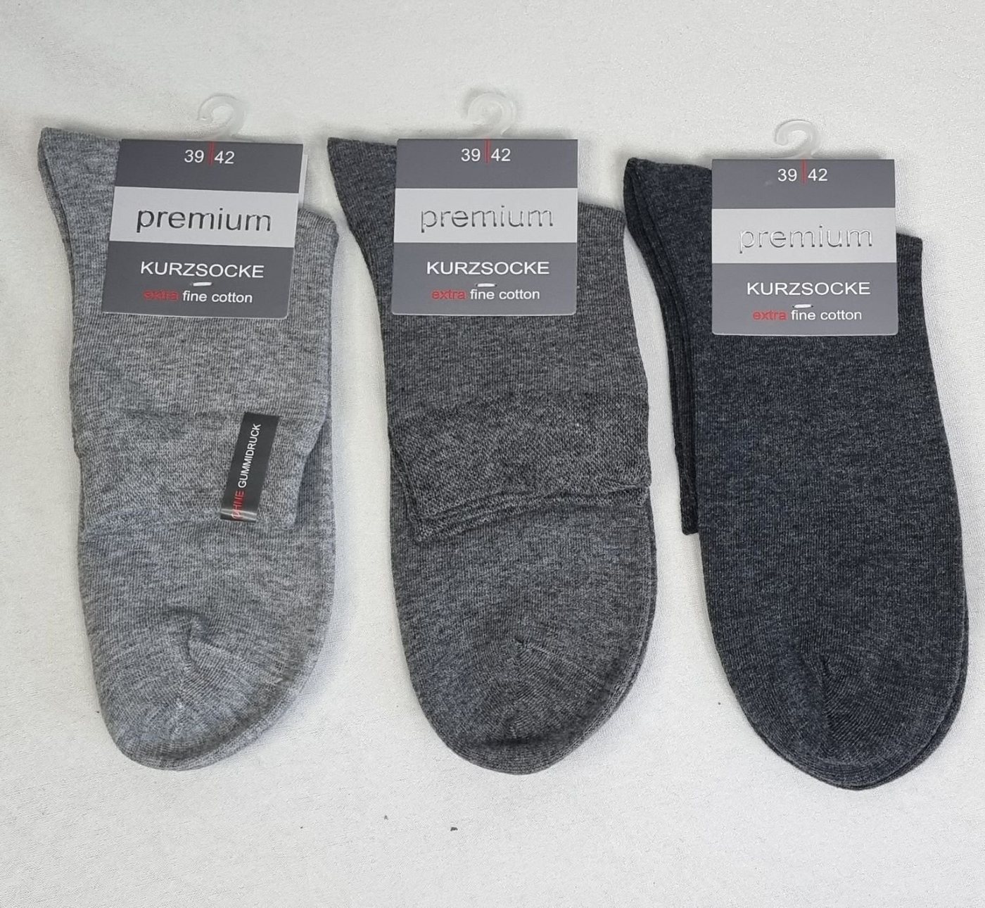 Toker Collection® Kurzsocken Herren Kurzsocke extra feine Baumwolle, Farbmix,3er Pack (Packung, 3 Paar) handgekettelte Spitze von Toker Collection®