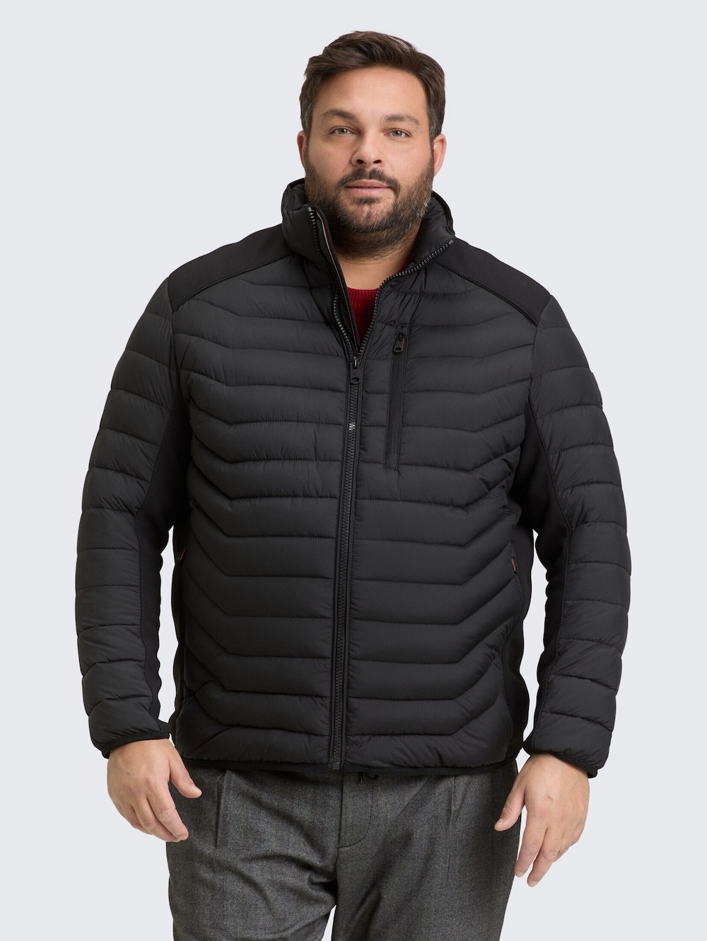 Große Größen Tom Tailor Men PLUS Jacken Plus Size - Hybrid Lightweight Steppjacke mit Stehkragen, Herren, schwarz, Größe: XXL, Polyester, Happy Size DE Men Große Größen Tom Tailor Men PLUS Jacken Plus Size - Hybrid Lightweight Steppjacke mit Stehkragen, Herren, schwarz, Größe: XXL, Polyester, Happy Size DE Men von Tom Tailor Men PLUS