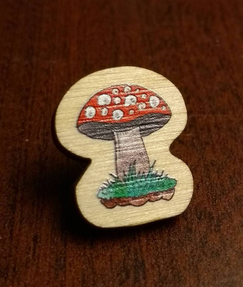 Toadstool Pin Toadstool Pin von TomDrawsShop