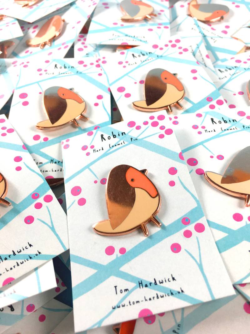 Rotkehlchen Emaille Pin Seconds Sale - Tier Kupfer Hard Vogel Brosche Anstecknadel Kindergeschenk Seconds von TomHardwickDraws