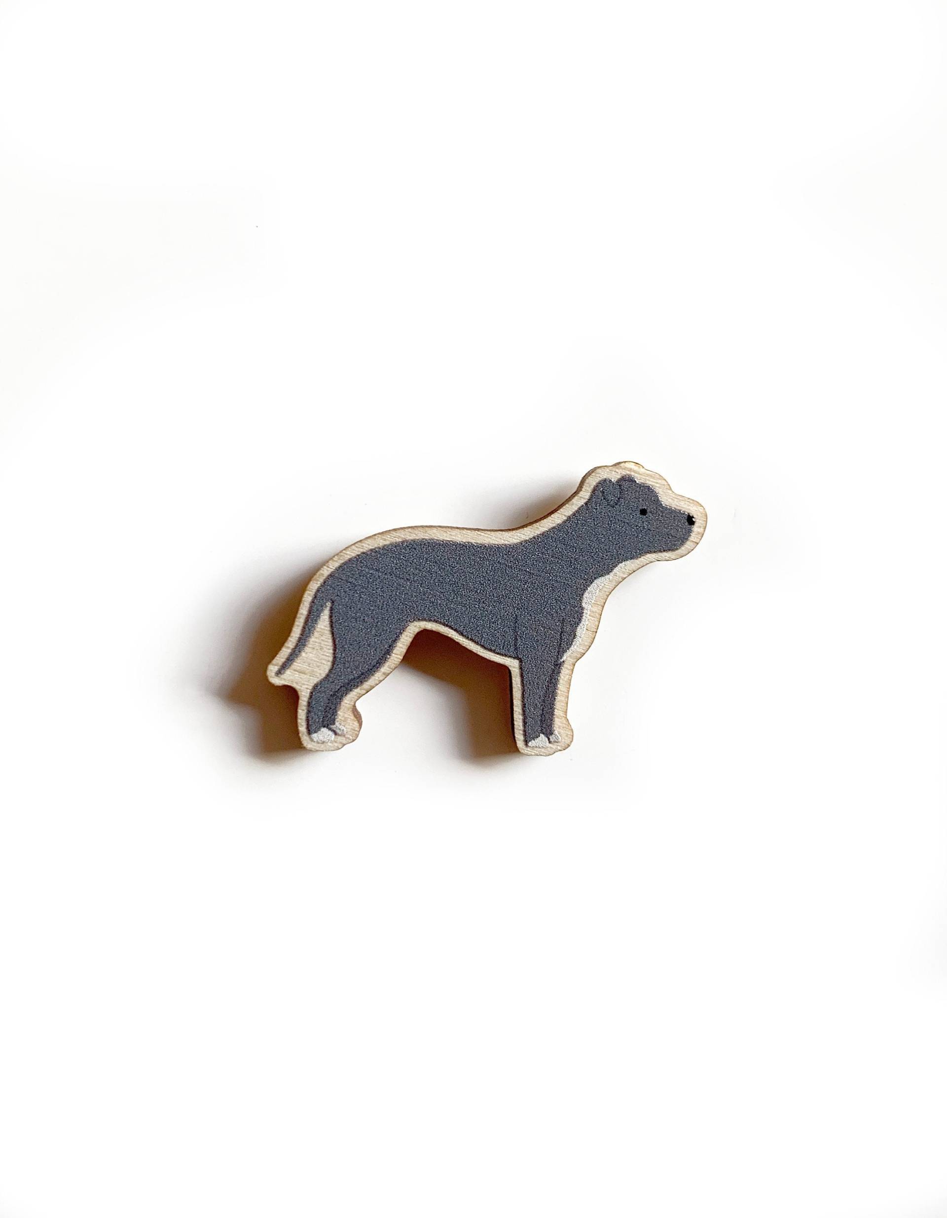 Staffordshire Bullterrier Holzhund Anstecknadel - Birkensperrholz Aus Nachhaltigen Rohstoffen Staffy Hund, Niedliches Tier Pin Abzeichen, Brosche Staffordshire Bullterrier Holzhund Anstecknadel - Birkensperrholz Aus Nachhaltigen Rohstoffen Staffy Hund, Niedliches Tier Pin Abzeichen, Brosche von TomHardwickDraws