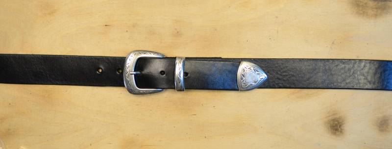 Gürtel 3.5cm Breit Mit 3 Teiliger Schließe, Spitze, Schlaufe Aus Metall Versilbert von TomSanderShop