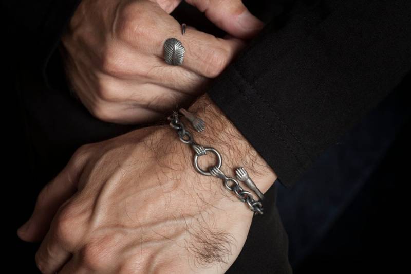 sterling Silber Feder Ring Für Männer Oxidierter Handgemachter Schmuck von TomerM