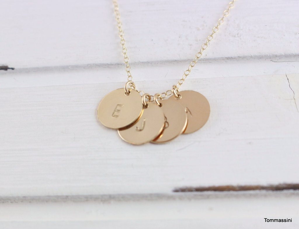 Initial Halskette, Gold Gefüllte Personalisierte Schmuck, Mutter Der Ersten von TommassiniJewelry