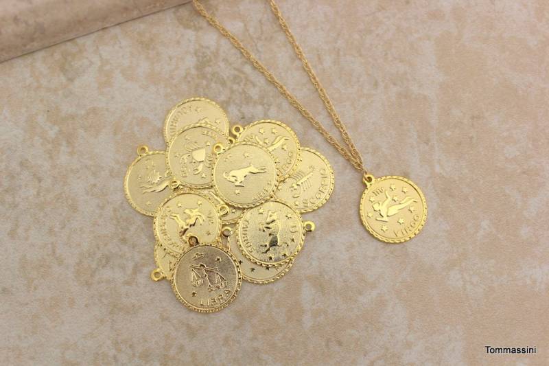 sternzeichen Münze Halskette, Gold Horoskop Medaillon, Geschenk Für Sie von TommassiniJewelry