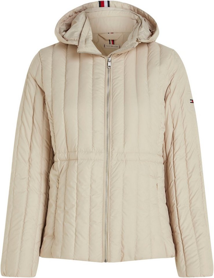 Tommy Hilfiger Curve Daunenjacke CRV FEMININE LW DOWN JACKET mit Tommy Hilfiger Markenlabel von Tommy Hilfiger Curve