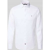 Tommy Hilfiger Tailored Slim Fit Business-Hemd mit Knopfleiste in Weiss, Größe 40 Tommy Hilfiger Tailored Slim Fit Business-Hemd mit Knopfleiste in Weiss, Größe 40 von Tommy Hilfiger Tailored