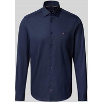 Tommy Hilfiger Tailored Slim Fit Businesshemd aus Baumwoll-Mix in Bleu, Größe 41 Tommy Hilfiger Tailored Slim Fit Businesshemd aus Baumwoll-Mix in Bleu, Größe 41 von Tommy Hilfiger Tailored