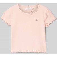Tommy Hilfiger Teens T-Shirt mit Muschelsaum Modell 'ESSENTIAL' in Apricot, Größe 140 Tommy Hilfiger Teens T-Shirt mit Muschelsaum Modell 'ESSENTIAL' in Apricot, Größe 140 von Tommy Hilfiger Teens