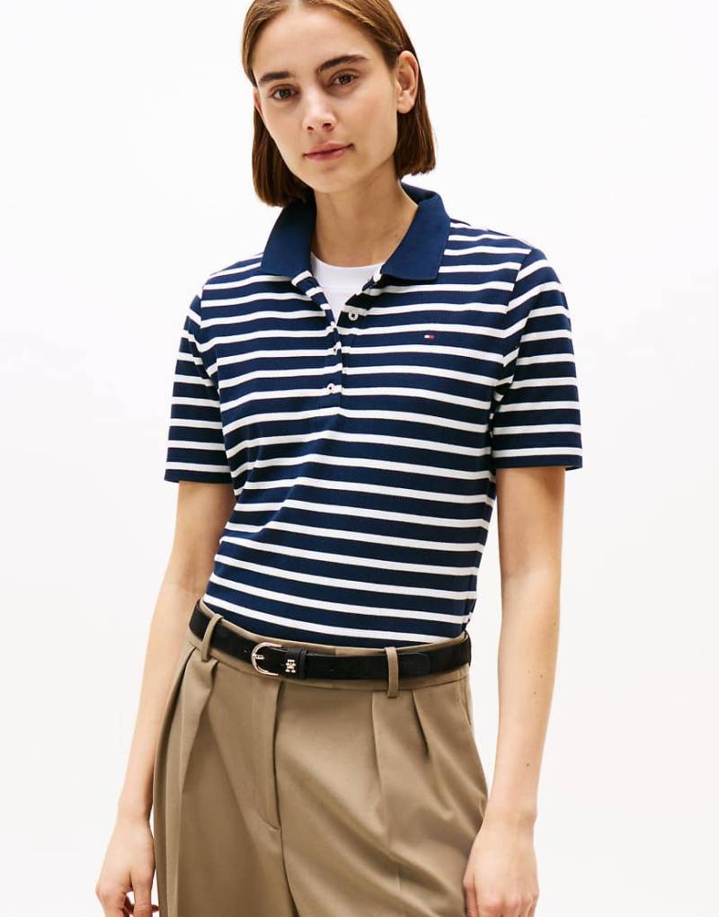 Tommy Hilfiger - 1985 - Mehrfarbiges Regular-Fit-Polohemd aus Pikee-Blau von Tommy Hilfiger