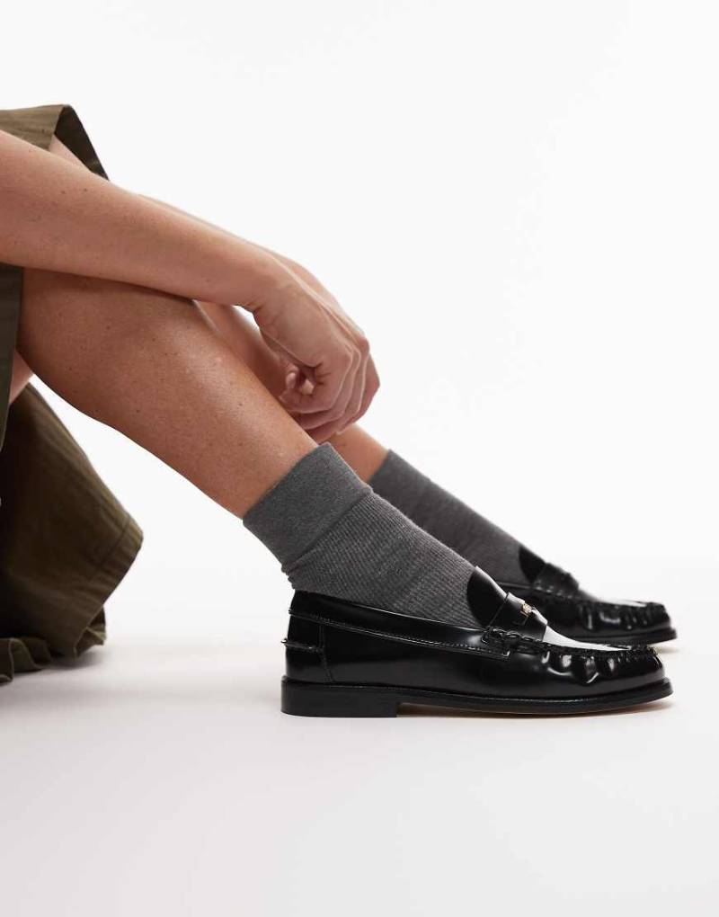 Tommy Hilfiger - Abrasivato - Penny-Loafer aus Leder in Schwarz von Tommy Hilfiger