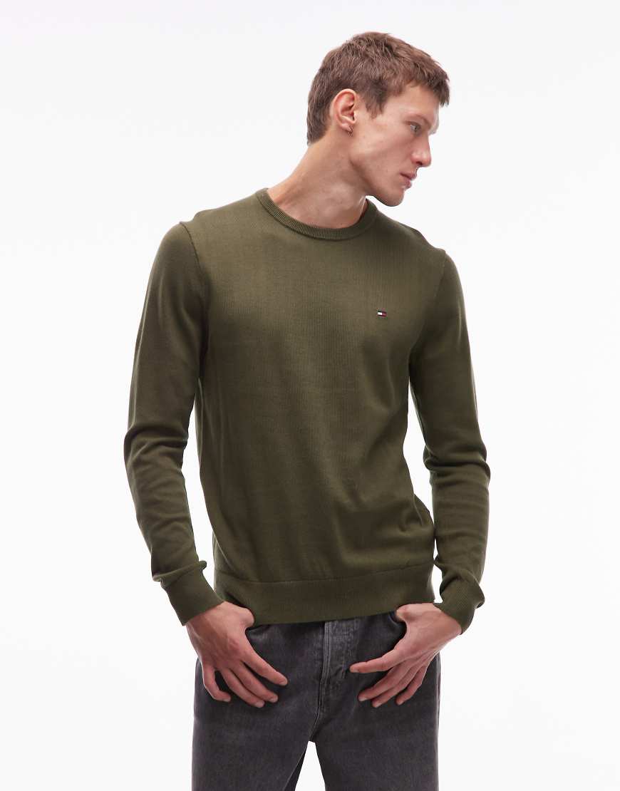 Tommy Hilfiger - Basic-Pullover aus Baumwolle in Militärgrün von Tommy Hilfiger