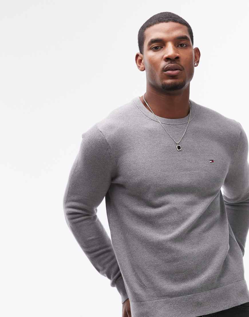 Tommy Hilfiger - Basic-Pullover in Grau mit Rundhalsausschnitt von Tommy Hilfiger