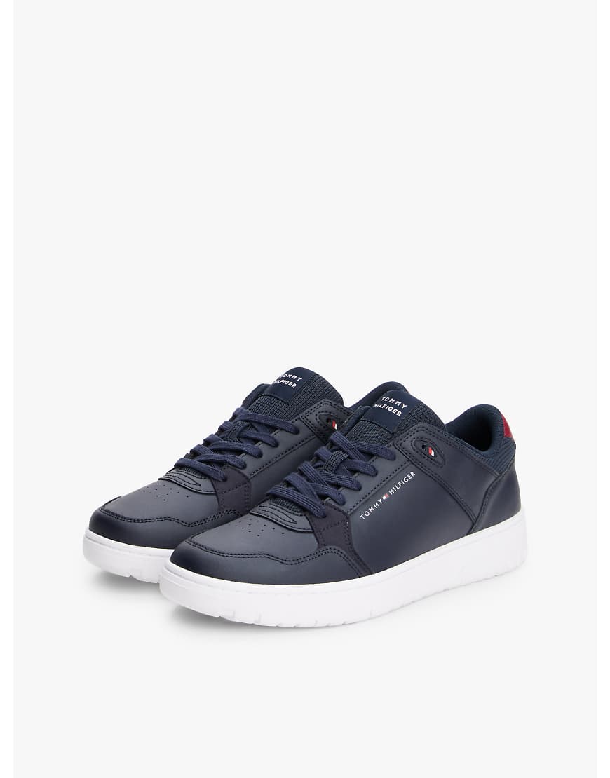 Tommy Hilfiger - Basketball-Sneaker in Marineblau mit verschiedenen Strukturen und Leder von Tommy Hilfiger