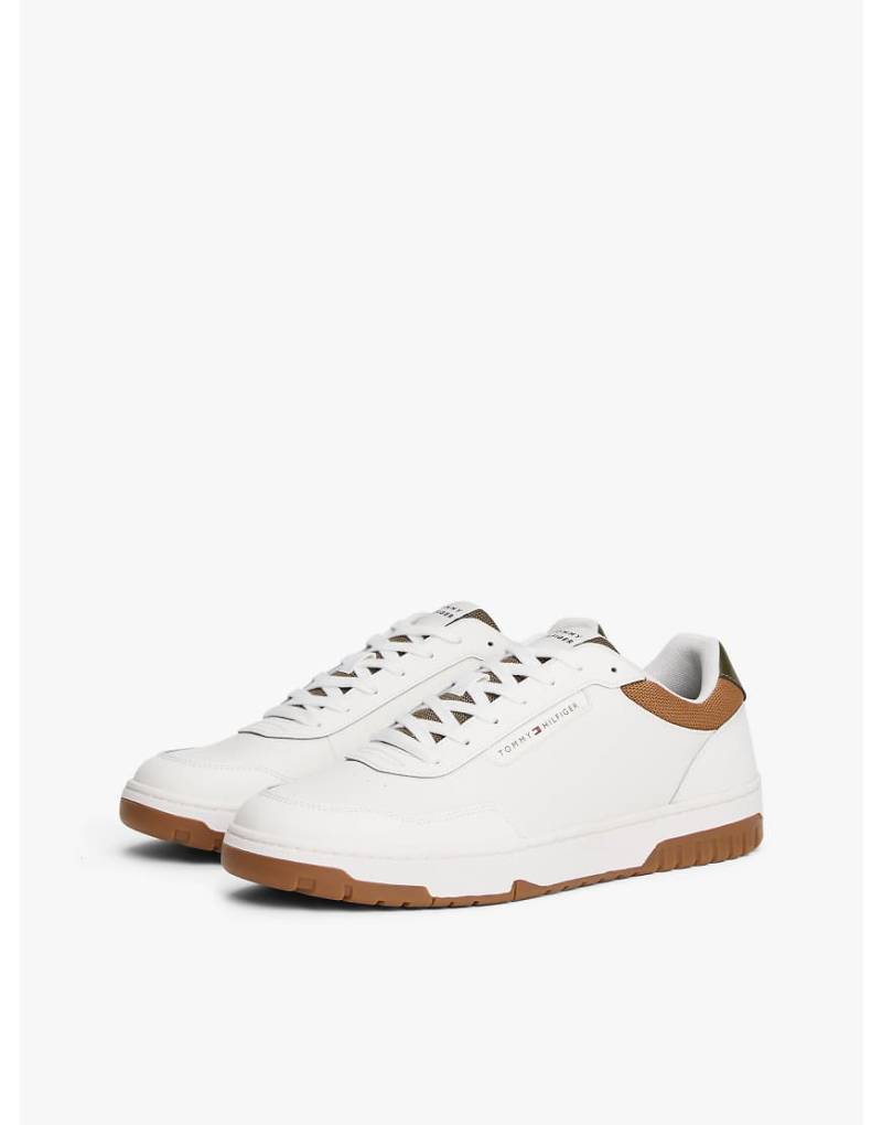 Tommy Hilfiger - Cleat - Basketball-Sneaker in Beige mit Leder-Weiß von Tommy Hilfiger