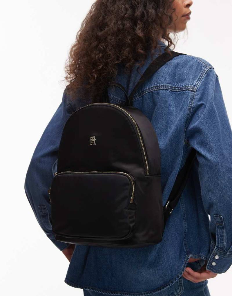 Tommy Hilfiger - Core - Rucksack in Schwarz von Tommy Hilfiger