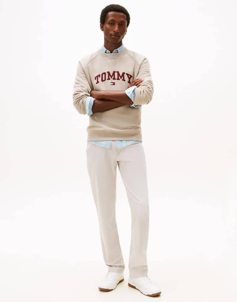 Tommy Hilfiger - Denton - Gerade geschnittene Hose in Hellgrau mit Strukturprint von Tommy Hilfiger