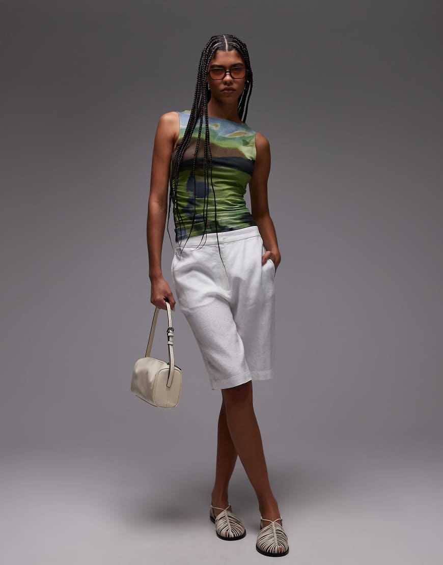 Tommy Hilfiger - Elegante, schmal geschnittene Shorts aus Leinenmix in Schwarz-Weiß Tommy Hilfiger - Elegante, schmal geschnittene Shorts aus Leinenmix in Schwarz-Weiß von Tommy Hilfiger