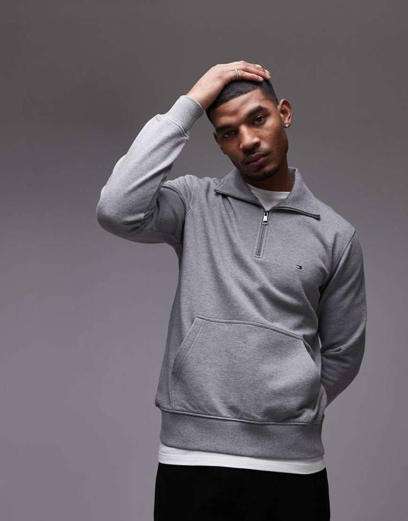 Tommy Hilfiger - Essential - Poloshirt in Grau mit kurzem Reißverschluss von Tommy Hilfiger