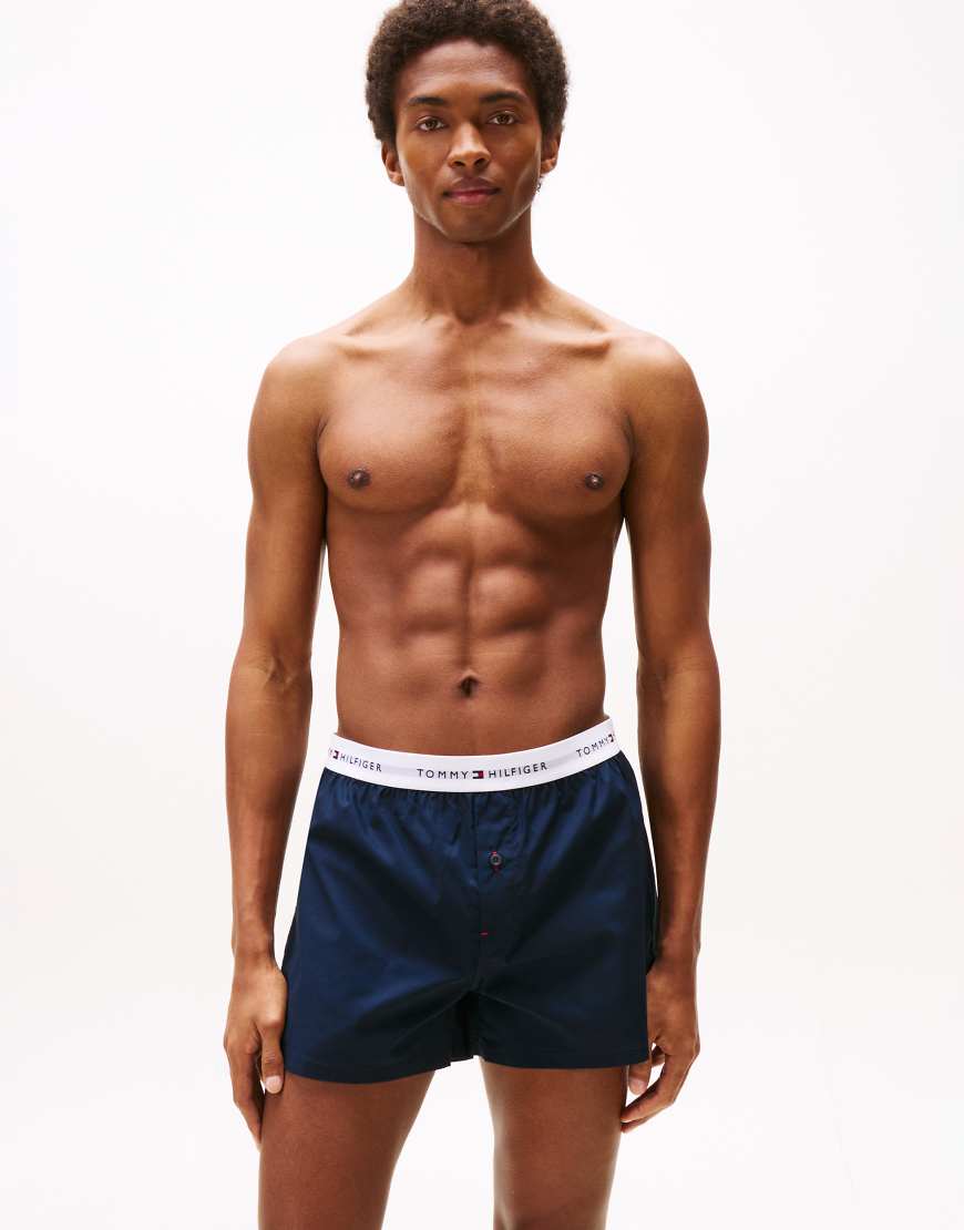 Tommy Hilfiger - Essentials - 2er-Pack gewebte Baumwoll-Boxershorts in Marineblau mit Signatur von Tommy Hilfiger