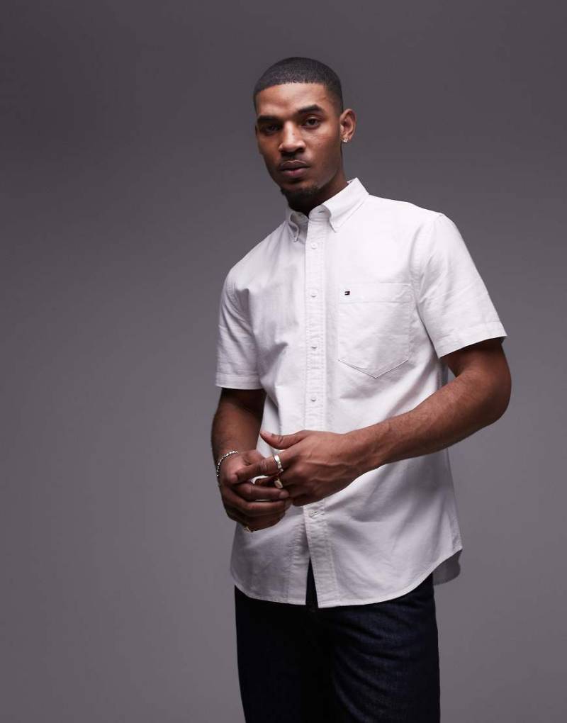 Tommy Hilfiger - Heritage - Kurzärmliges Oxford-Hemd in Weiß von Tommy Hilfiger