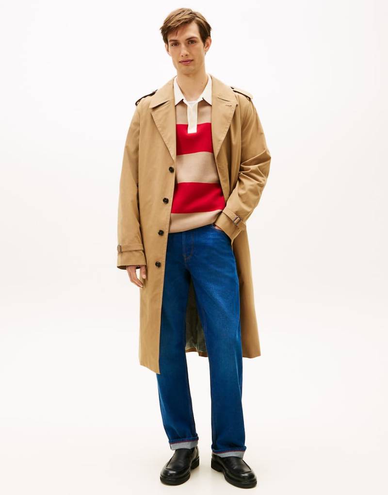 Tommy Hilfiger - Jeans in Dunkelblau mit regulärem, geradem Schnitt und Fade-Effekt von Tommy Hilfiger