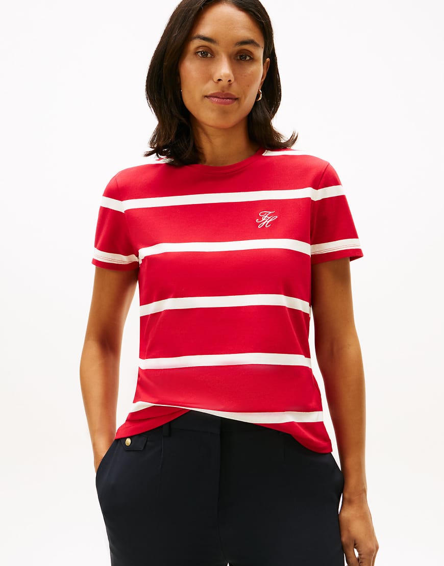 Tommy Hilfiger - Jersey-T-Shirt in Rot mit Logostickerei und Rundhalsausschnitt von Tommy Hilfiger