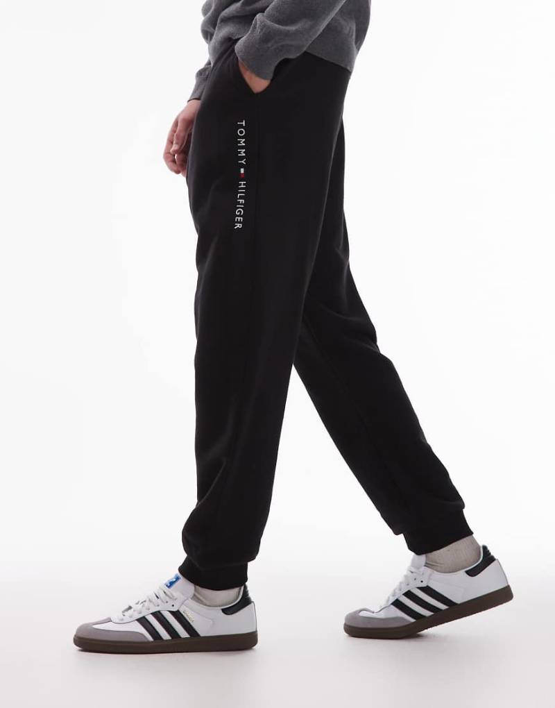 Tommy Hilfiger - Jogginghose in Schwarz mit Logo von Tommy Hilfiger