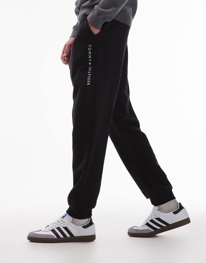 Tommy Hilfiger - Jogginghose in Schwarz mit Logo von Tommy Hilfiger