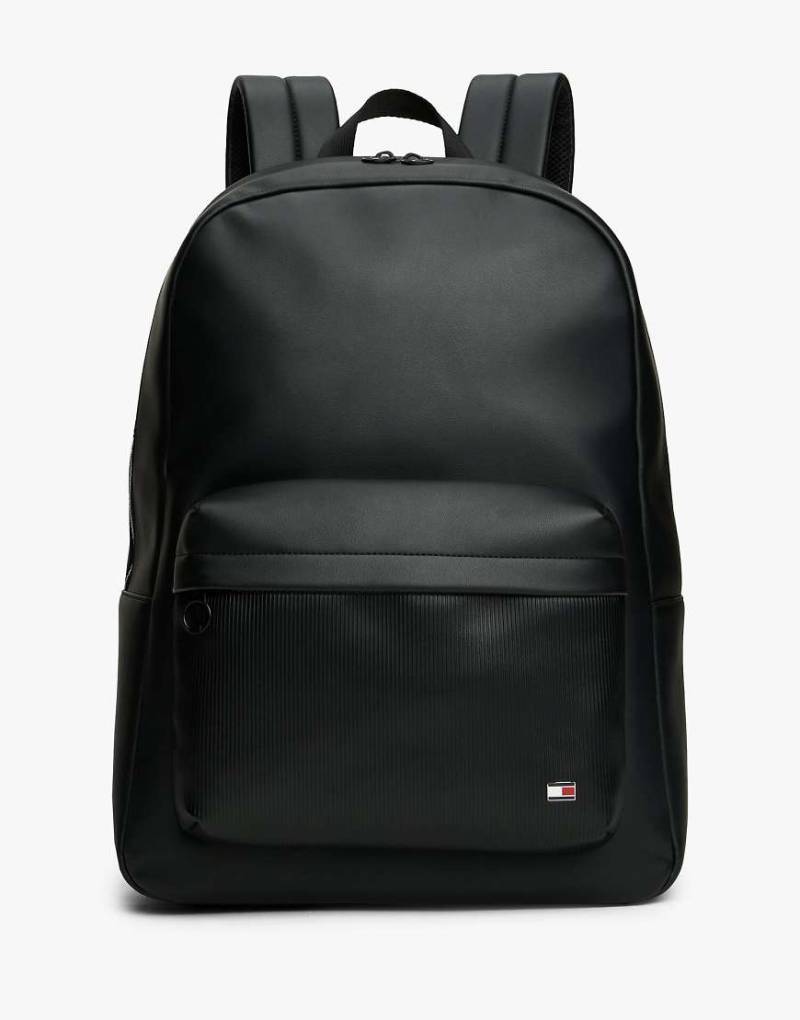 Tommy Hilfiger - Kuppelförmiger Rucksack in Schwarz mit gerippter Außentasche und Hilfiger-Flag von Tommy Hilfiger