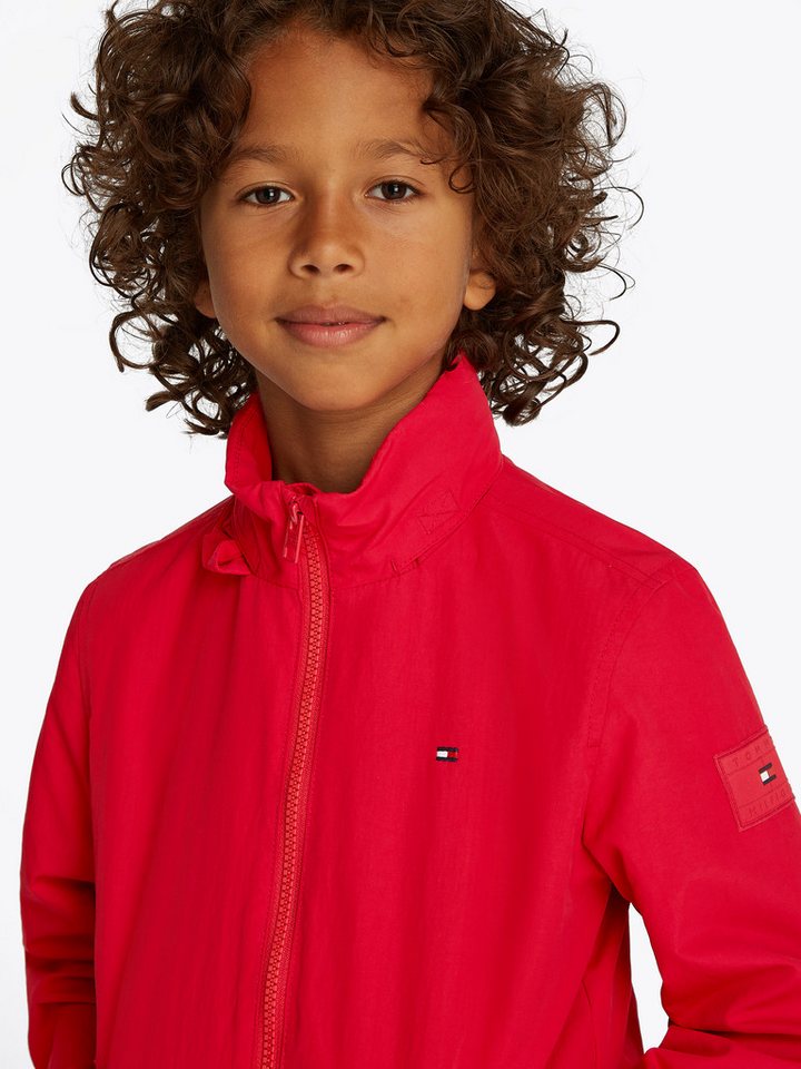 Tommy Hilfiger Outdoorjacke ESSENTIAL JACKET mit Logo-Patch von Tommy Hilfiger