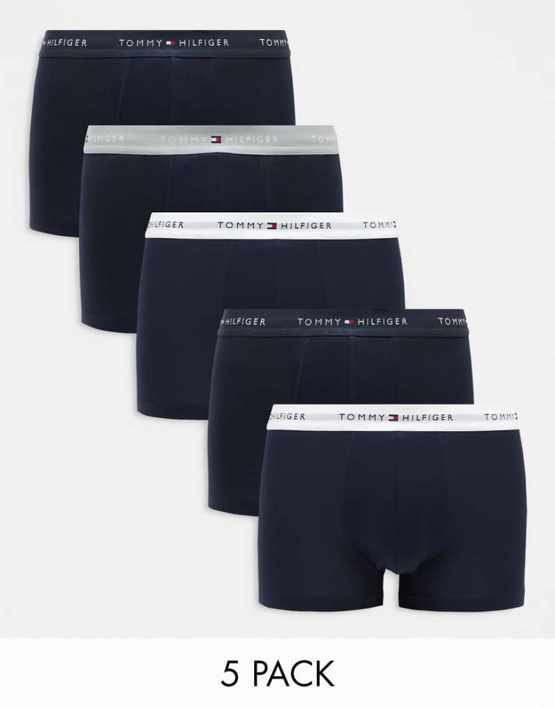 Tommy Hilfiger - Signature Essential - 5er-Pack Unterhosen in Marineblau mit farbigem Bund von Tommy Hilfiger