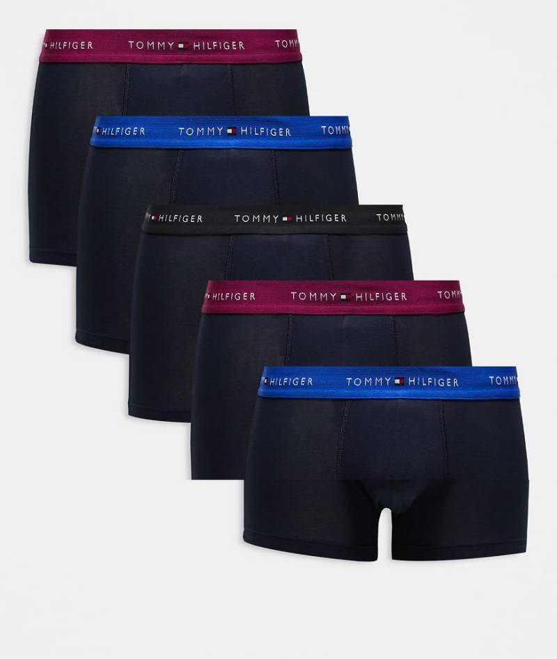 Tommy Hilfiger - Signature Essential - 5er-Pack Unterhosen in Schwarz mit farbigem Bund von Tommy Hilfiger