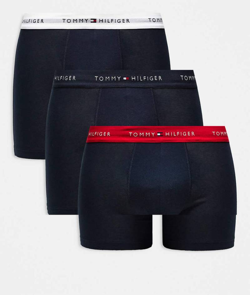 Tommy Hilfiger - Signature-Essentials - 3er-Pack Boxershorts aus Baumwolle in Marineblau mit Bund in Marineblau/Weiß/Rot von Tommy Hilfiger