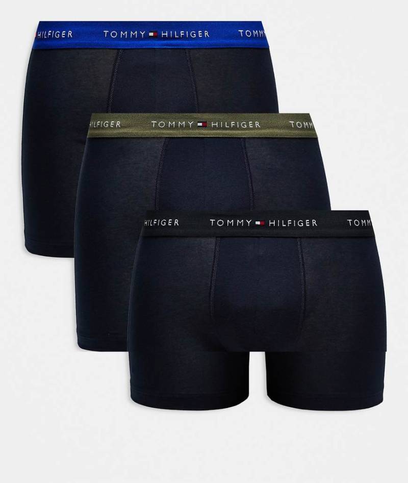 Tommy Hilfiger - Signature Essentials - 3er-Pack Boxershorts aus Baumwolle in Schwarz mit Bund in Blau/Schwarz/Khaki von Tommy Hilfiger