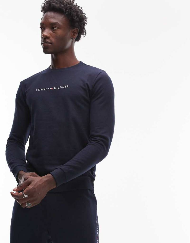 Tommy Hilfiger - Sweatshirt in Marineblau mit Logo von Tommy Hilfiger