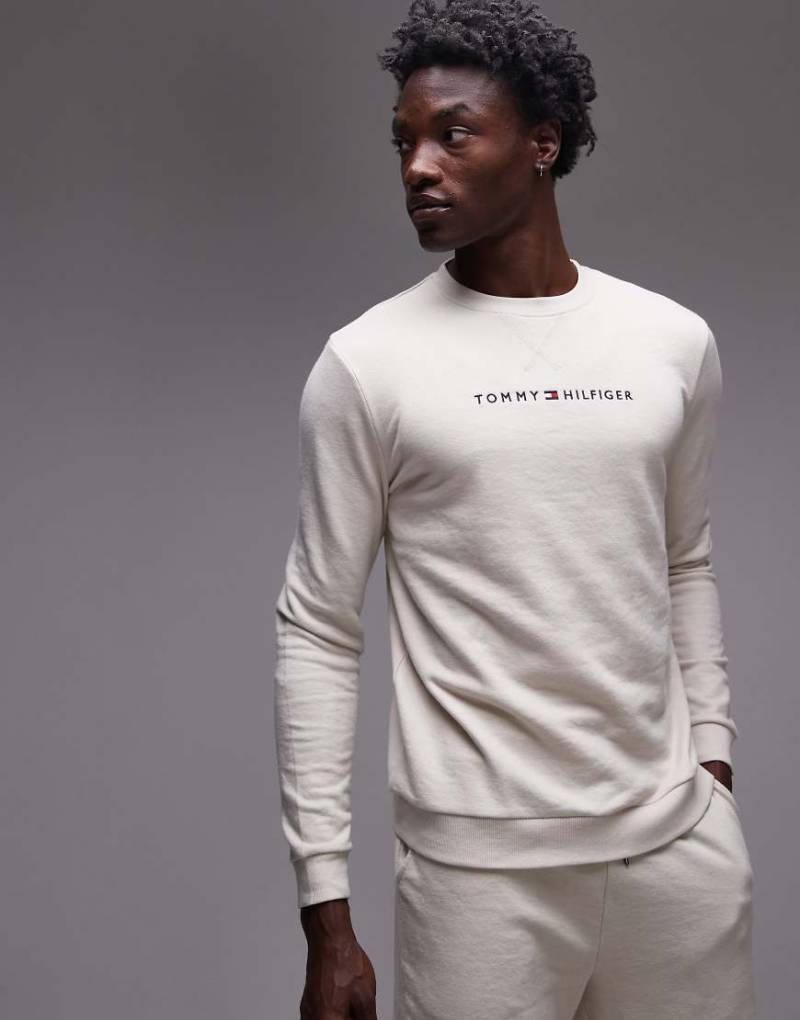 Tommy Hilfiger - Sweatshirt in Wollweiß mit Logo von Tommy Hilfiger