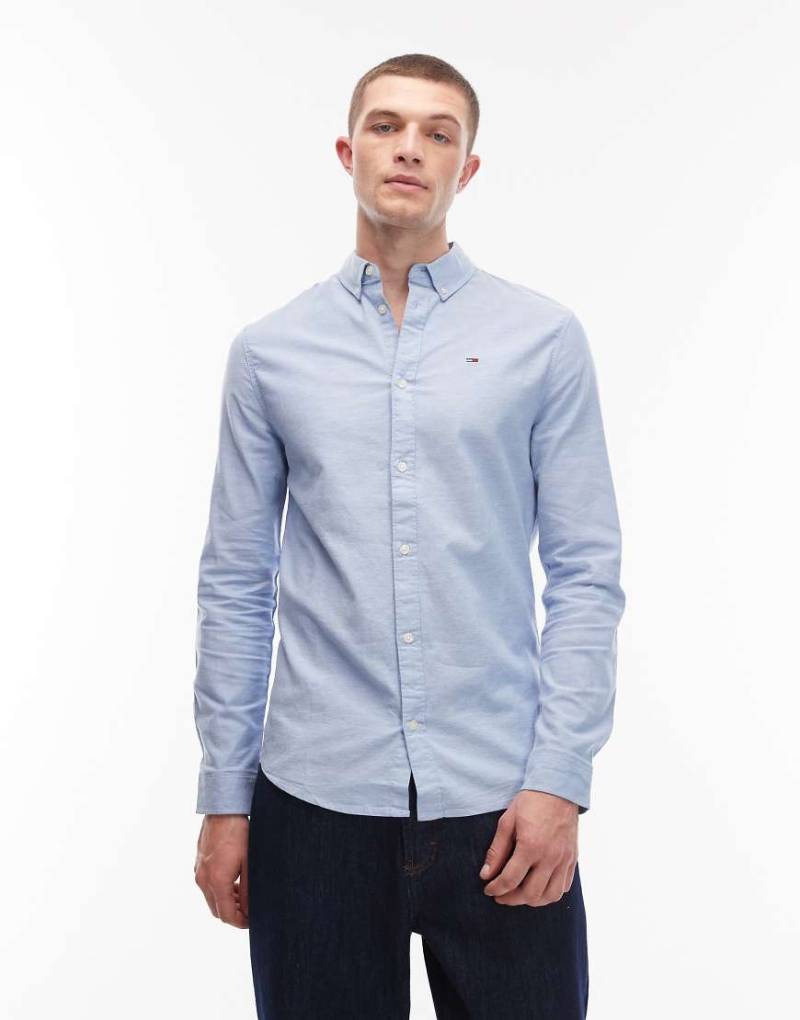 Tommy Jeans - Schmal geschnittenes Oxford-Hemd in Blau mit Stretchanteil von Tommy Hilfiger
