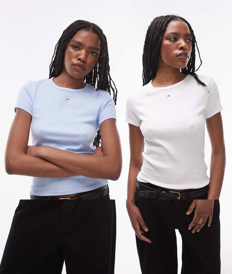 Tommy Jeans - 2er-Pack Basic-T-Shirts in Weiß und Blau mit schmalem Schnitt von Tommy Jeans