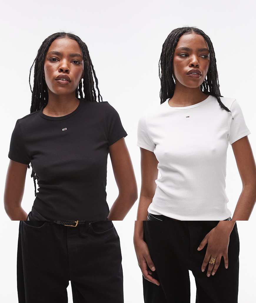 Tommy Jeans - 2er-Pack Basic-T-Shirts in Weiß und Schwarz mit schmalem Schnitt Tommy Jeans - 2er-Pack Basic-T-Shirts in Weiß und Schwarz mit schmalem Schnitt von Tommy Jeans