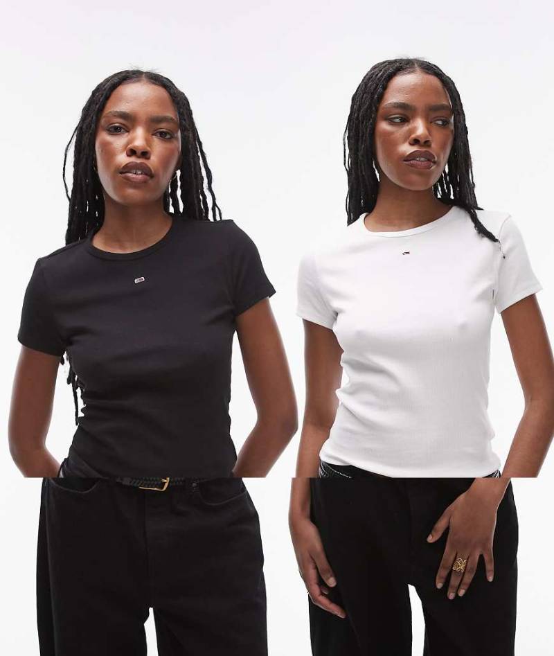 Tommy Jeans - 2er-Pack Basic-T-Shirts in Weiß und Schwarz mit schmalem Schnitt von Tommy Jeans