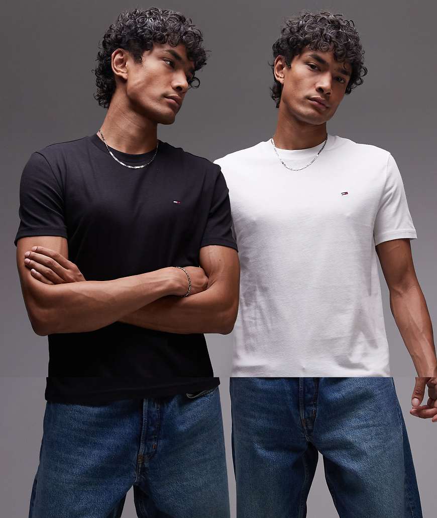 Tommy Jeans - 2er-Pack sehr schmal geschnittene T-Shirts in Schwarz und Weiß von Tommy Jeans