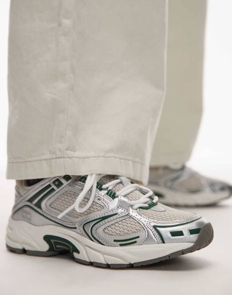 Tommy Jeans - Archive 97 - Retro-Sneaker in Weiß, Grün und Silber von Tommy Jeans