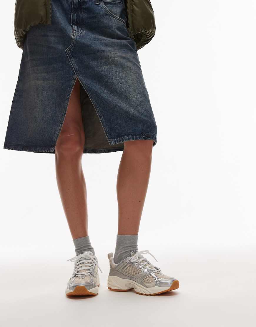 Tommy Jeans - Archive 97 - Retro-Sneaker in Wollweiß und Silber mit Gummisohle Tommy Jeans - Archive 97 - Retro-Sneaker in Wollweiß und Silber mit Gummisohle von Tommy Jeans