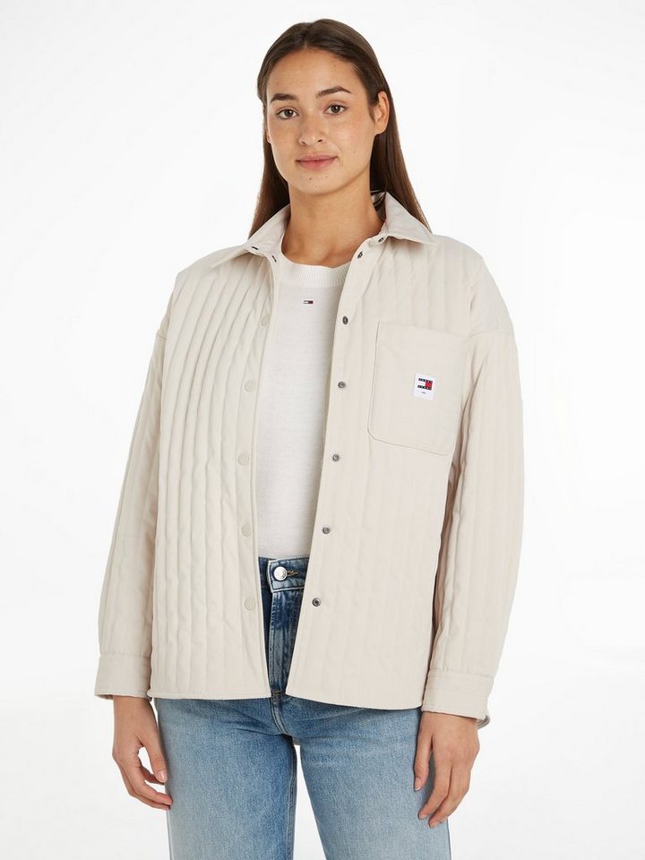 Tommy Jeans Blusentop TJW QUILTED OVERSHIRT mit Logopatch von Tommy Jeans