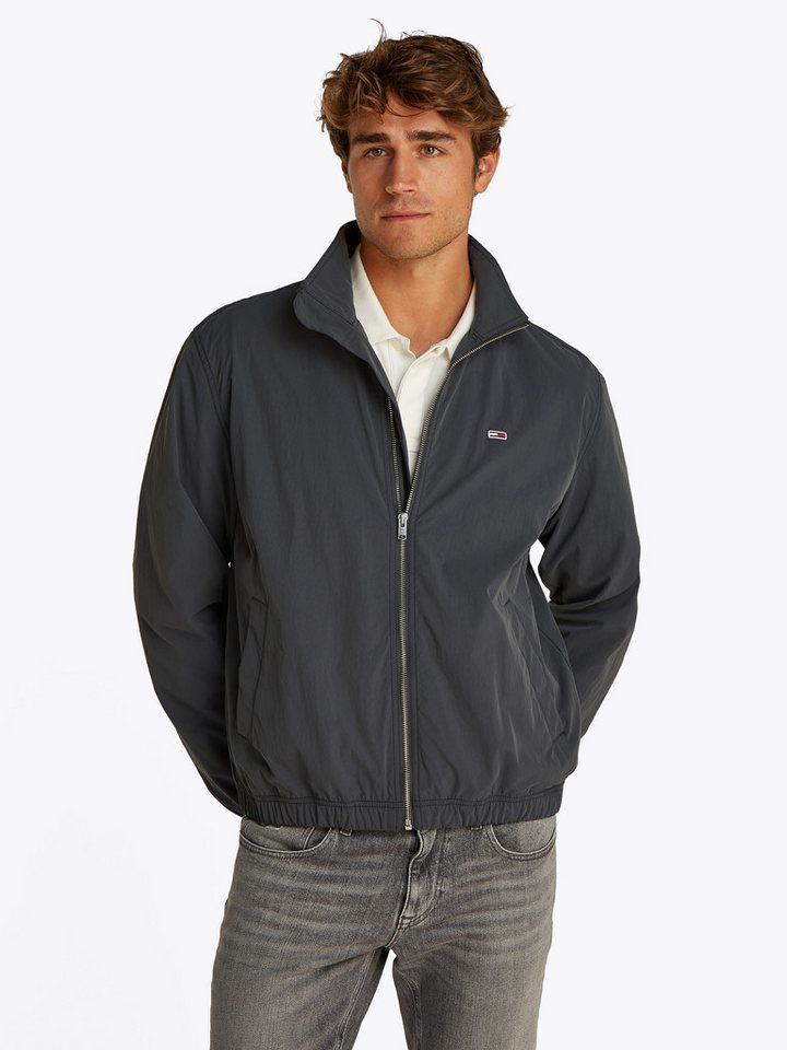 Tommy Jeans Bomberjacke TJM ESSENTIAL JACKET EXT mit Logostickerei von Tommy Jeans